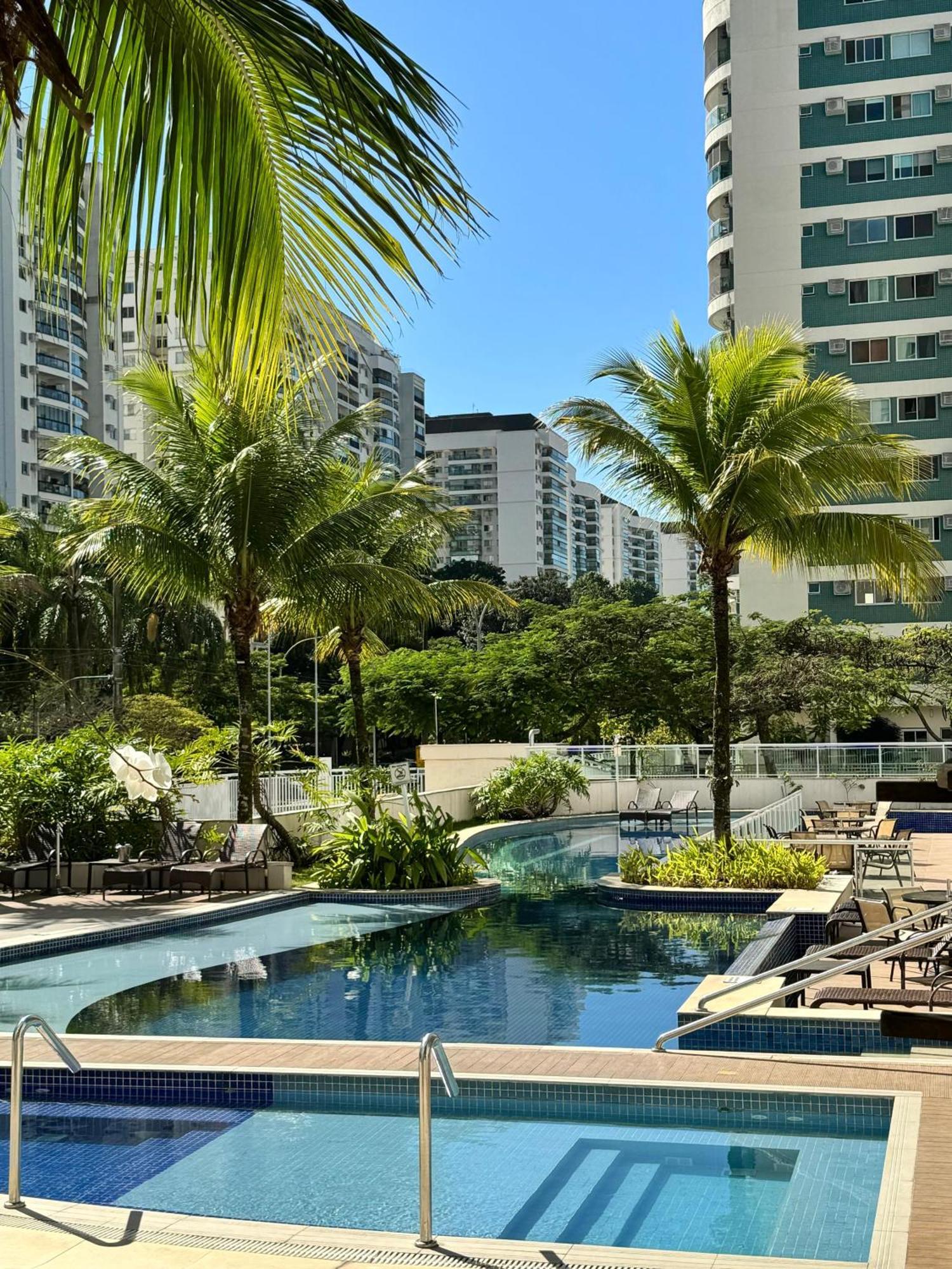 Verano Barra Flat